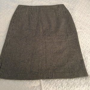 Vintage Women’s Houndstooth Wool Pencil Skirt Size 12